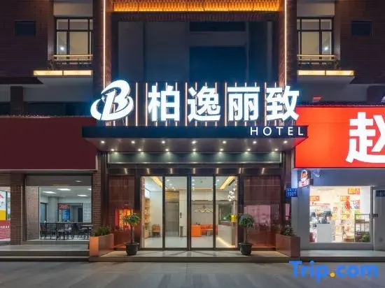 BY Hotel
