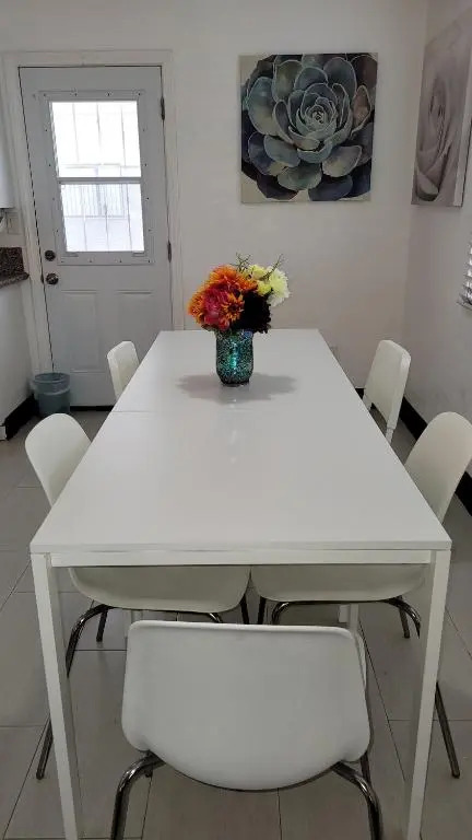 Ocean Breeze Apartment Huntington Beach