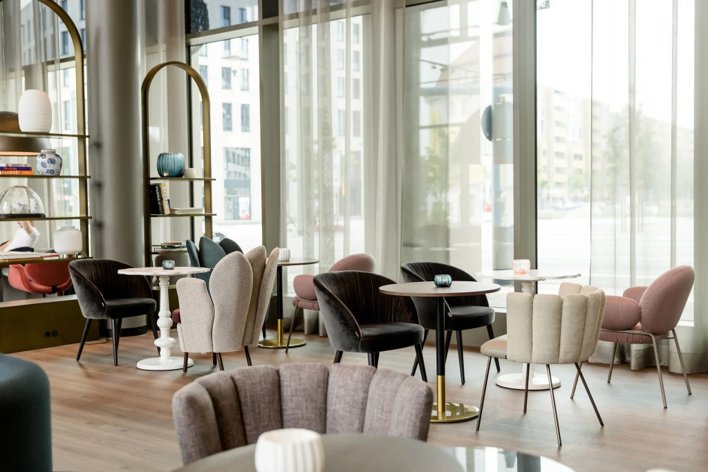 Motel One Dresden am Zwinger