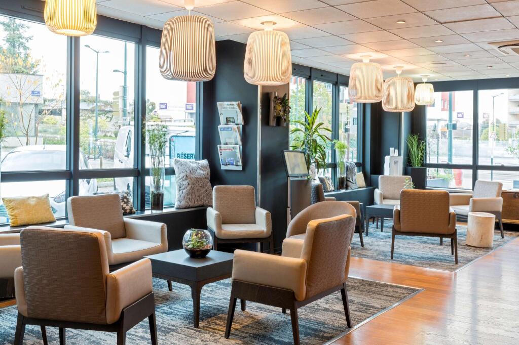 Moxy Annecy