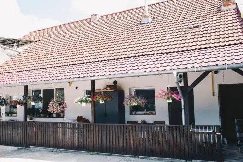 Paula Apartment & Rooms