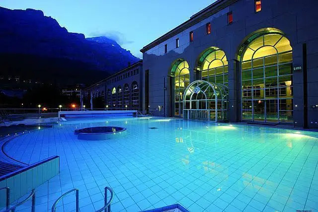 Apartments Steinbock - Mountain Views & Central Location