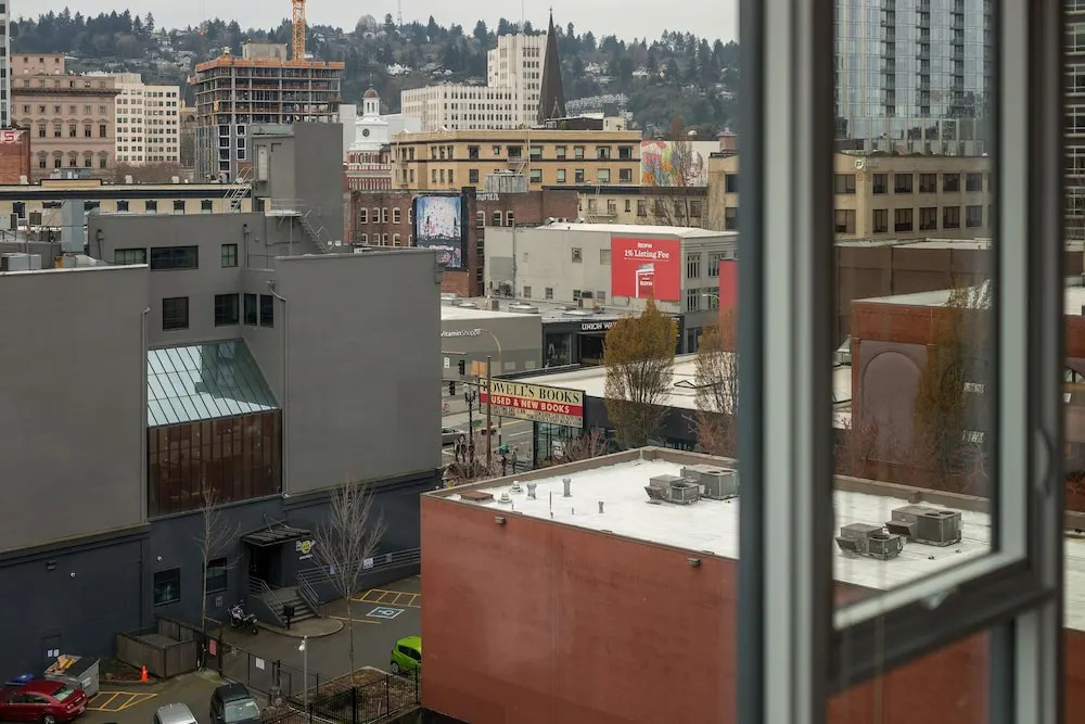 Pearl District Luxury Condos by Barsala