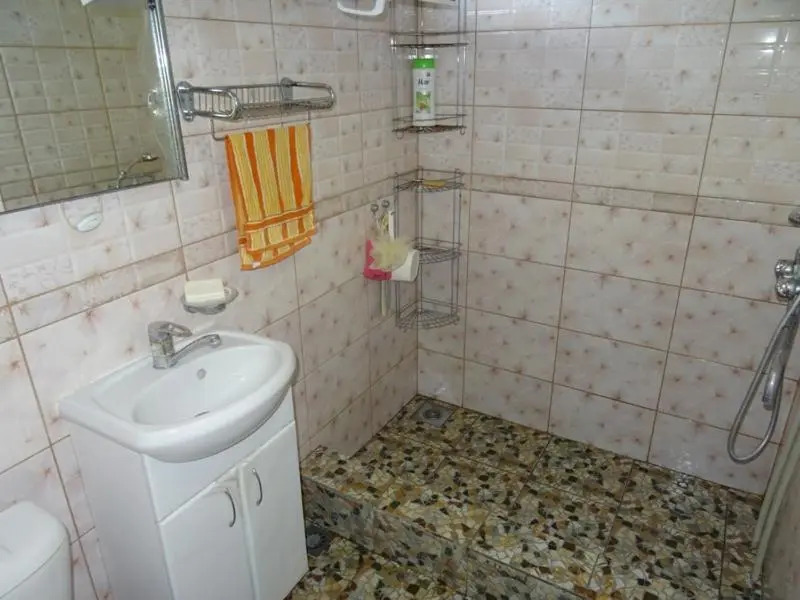 Guest House on Gagarina 32