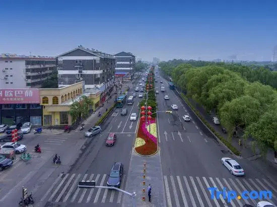 Vienna 3 Best Hotel (Jinan Daming Lake Beimen)