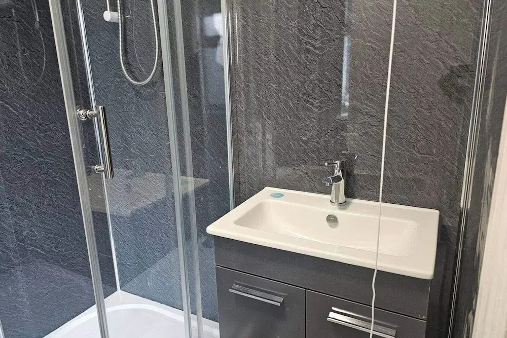 Charming and Compact Studio in Bridgend