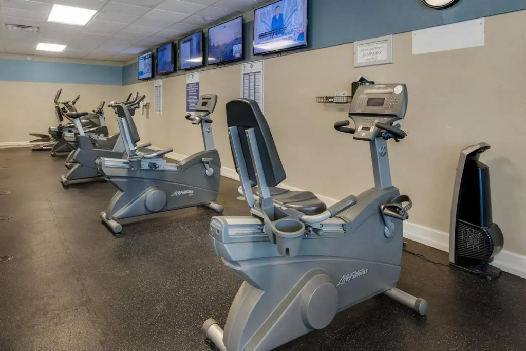 Lovely Sandestin Resort Studio with Balcony and Beautiful View