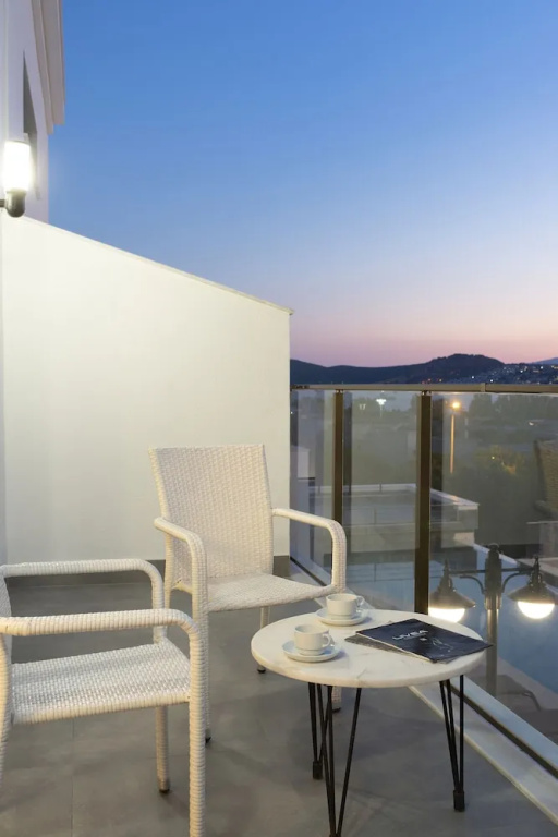Lodos Suites & Residence
