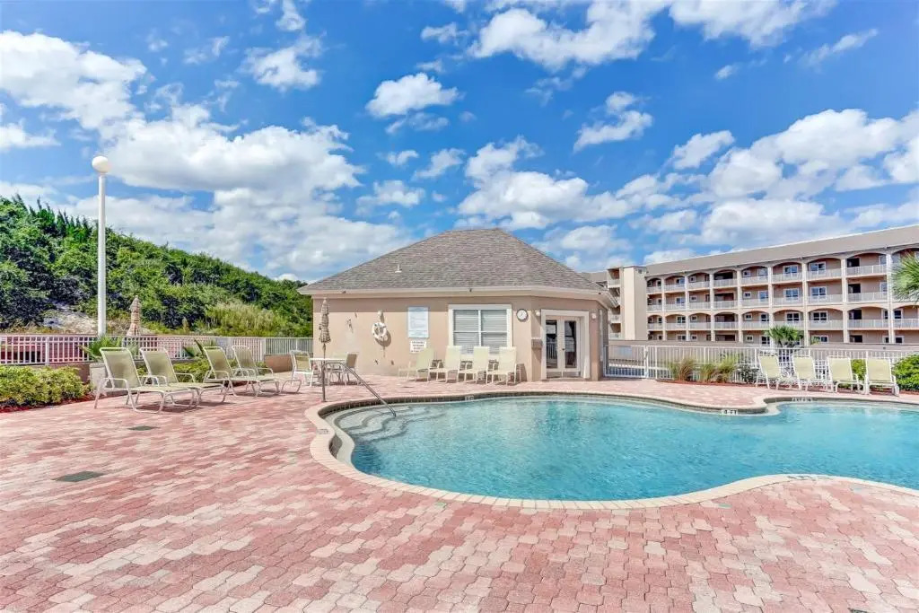 107 Ocean Park