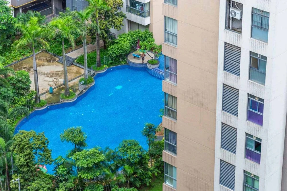 Locals Boutique Apartment Huafa Plaza 30