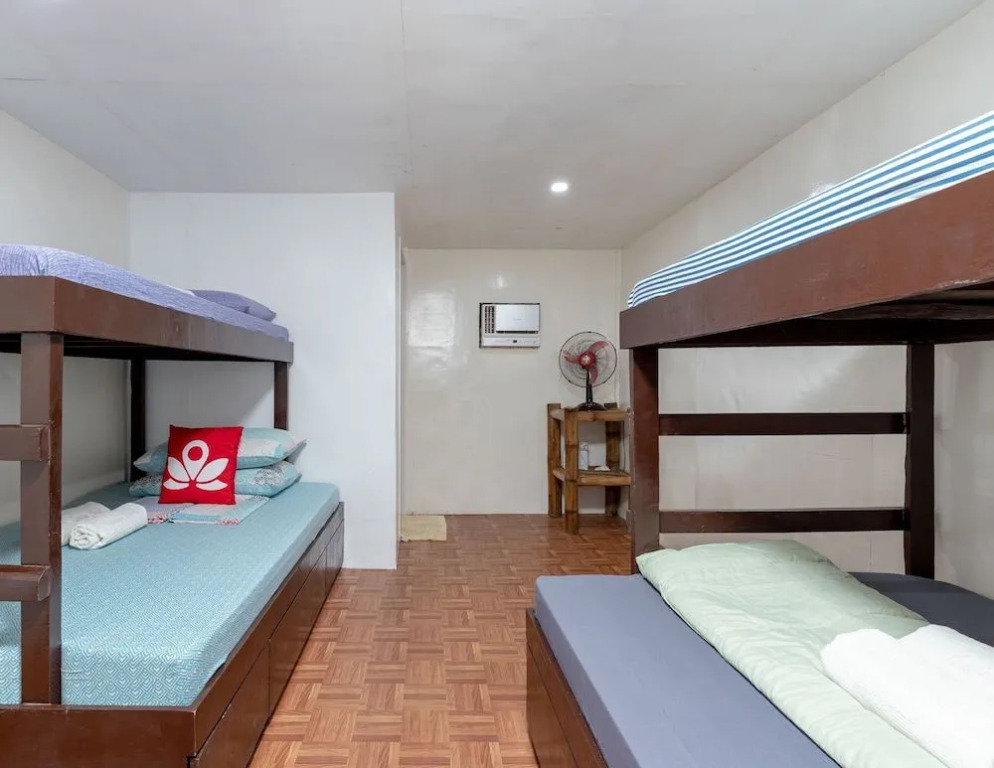 Zen Rooms Basic Junsims Siargao