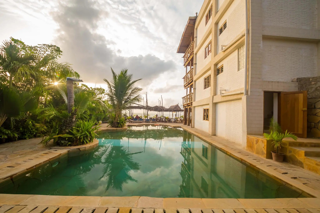 Ziwa Beach Resort