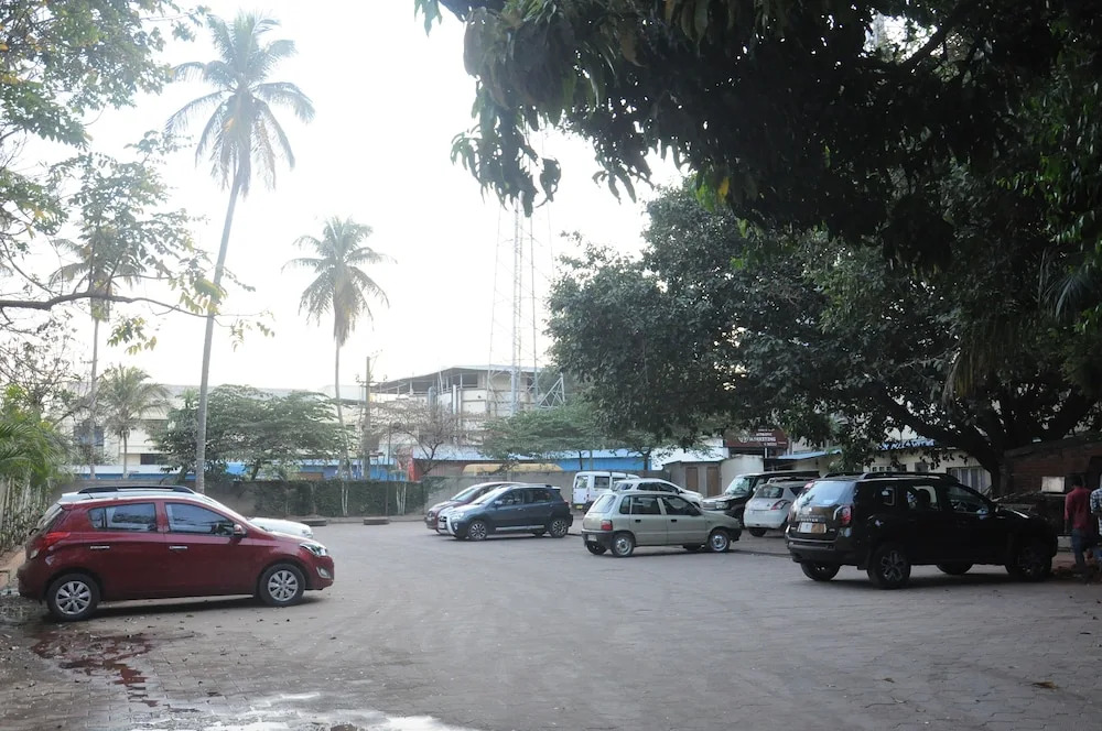 Suvarna Regency