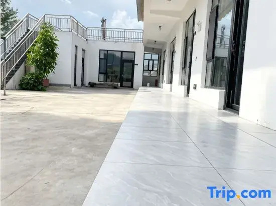 Xinyuan County drunk Junge B & B shop
