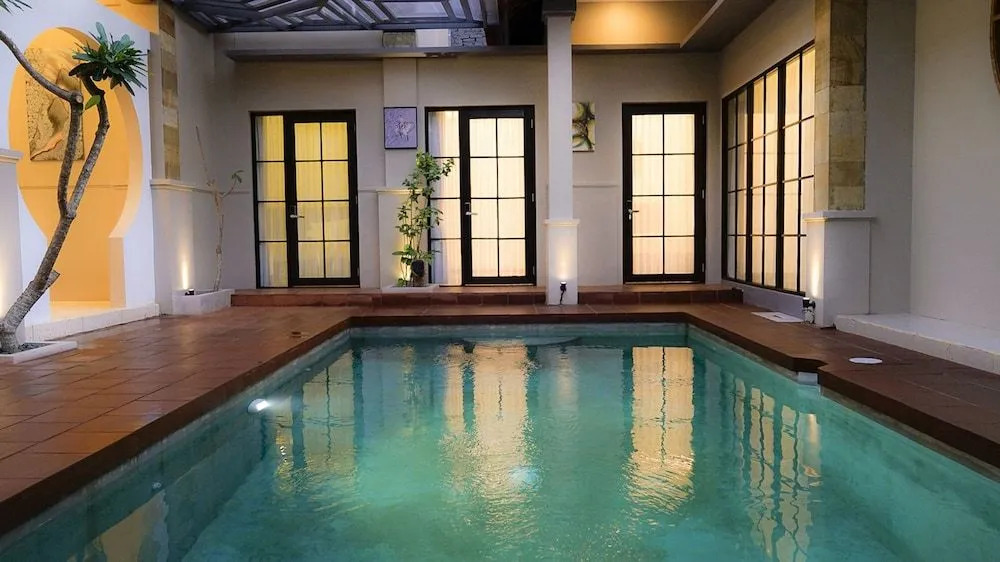 Akanaka Petitenget Bali