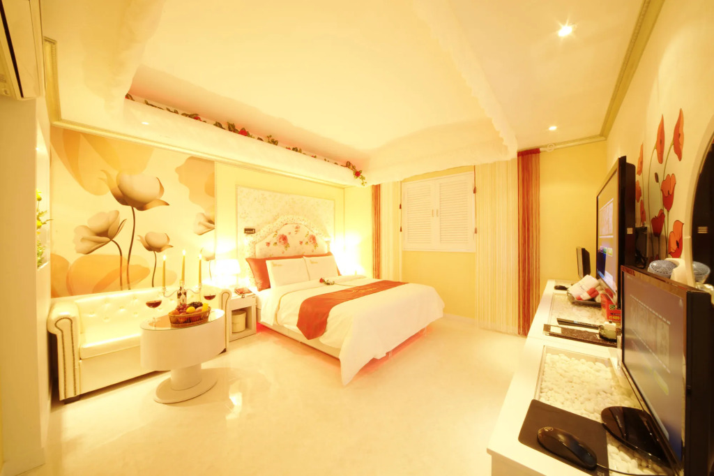 Ivy Hotel