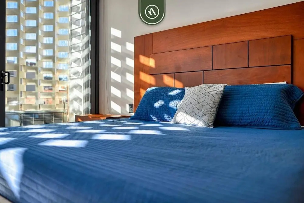 Studio in Romantic Zone - Rooftop Pool - King Bed