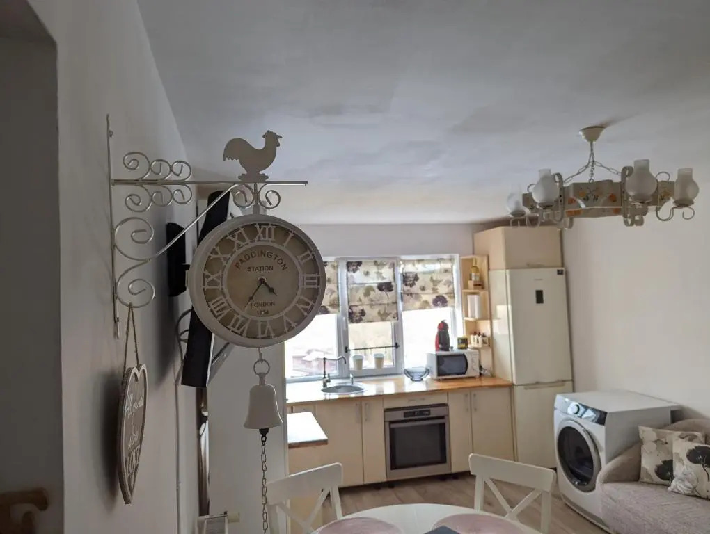 Tin Apartment