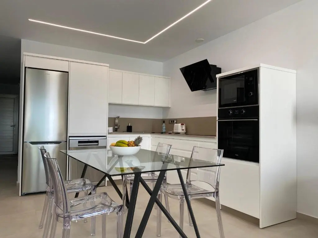Marina Suites 9