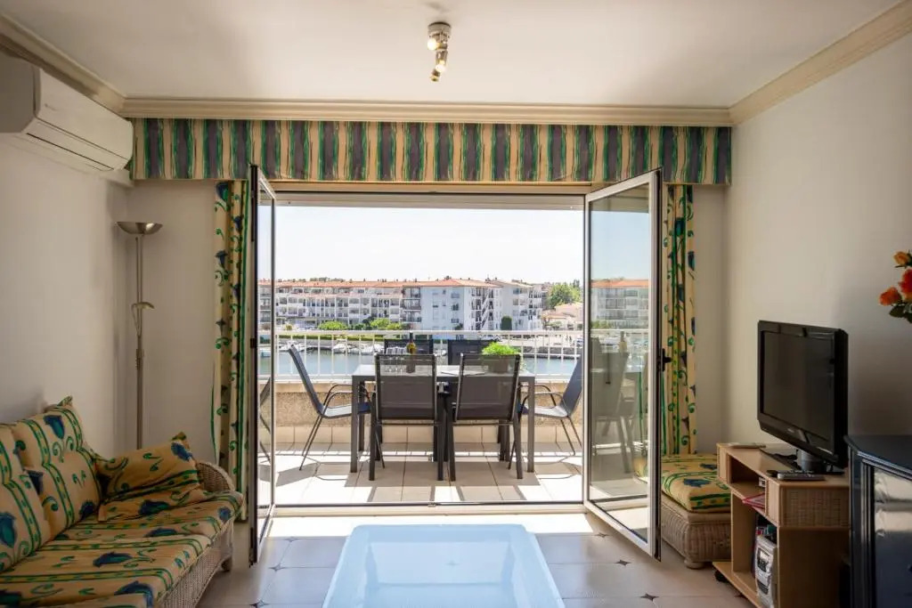1005 Apartamento Lago San Maurici
