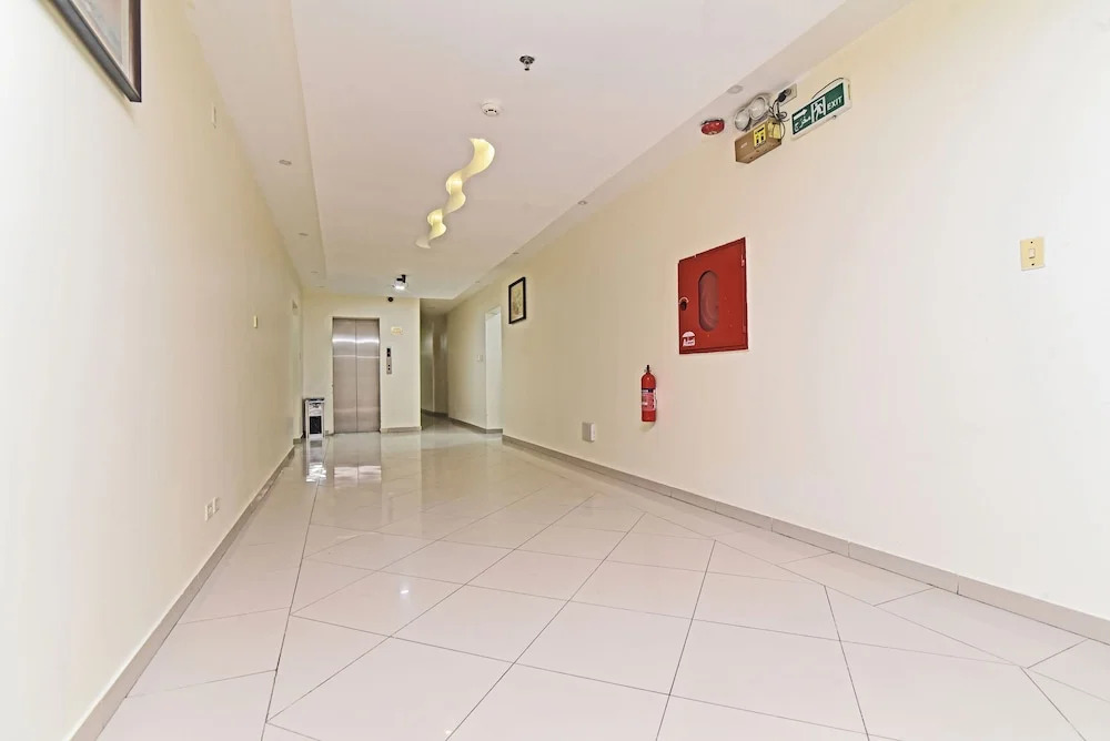 OYO 367 Season Hotel
