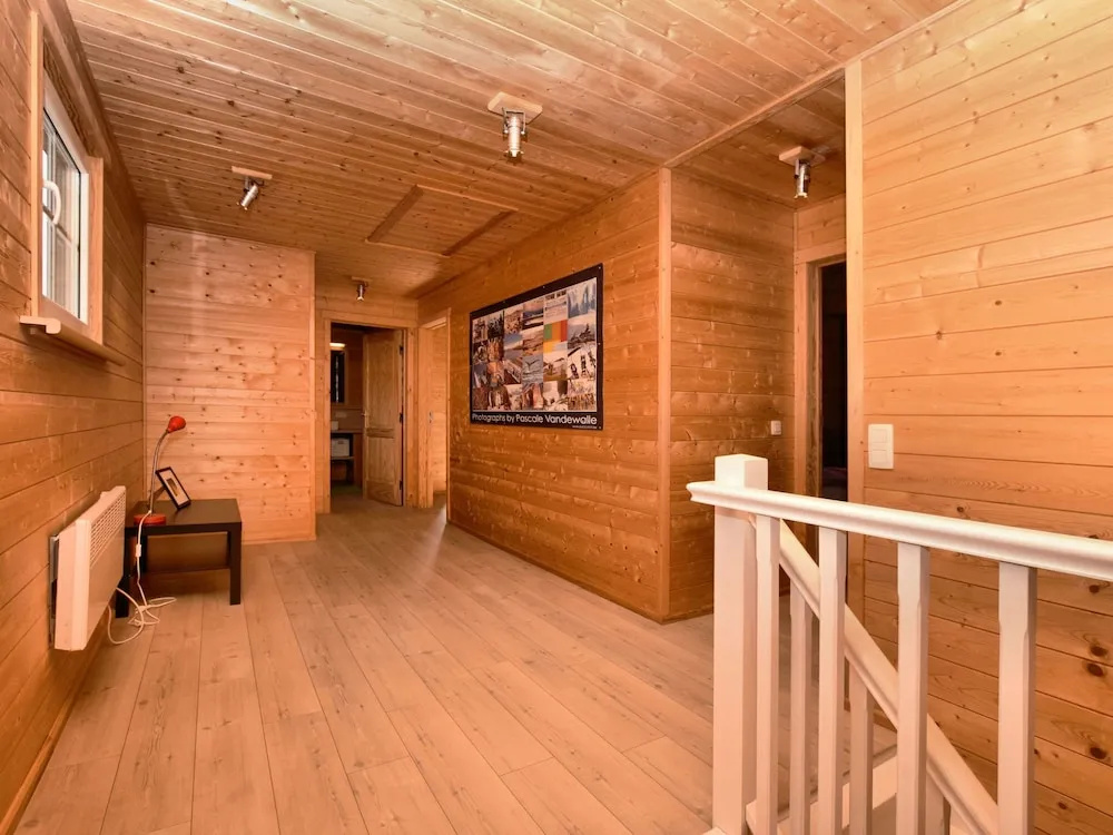 Luxury Villa With Sauna and Jacuzzi and Views of the Golf Course of Durbuy