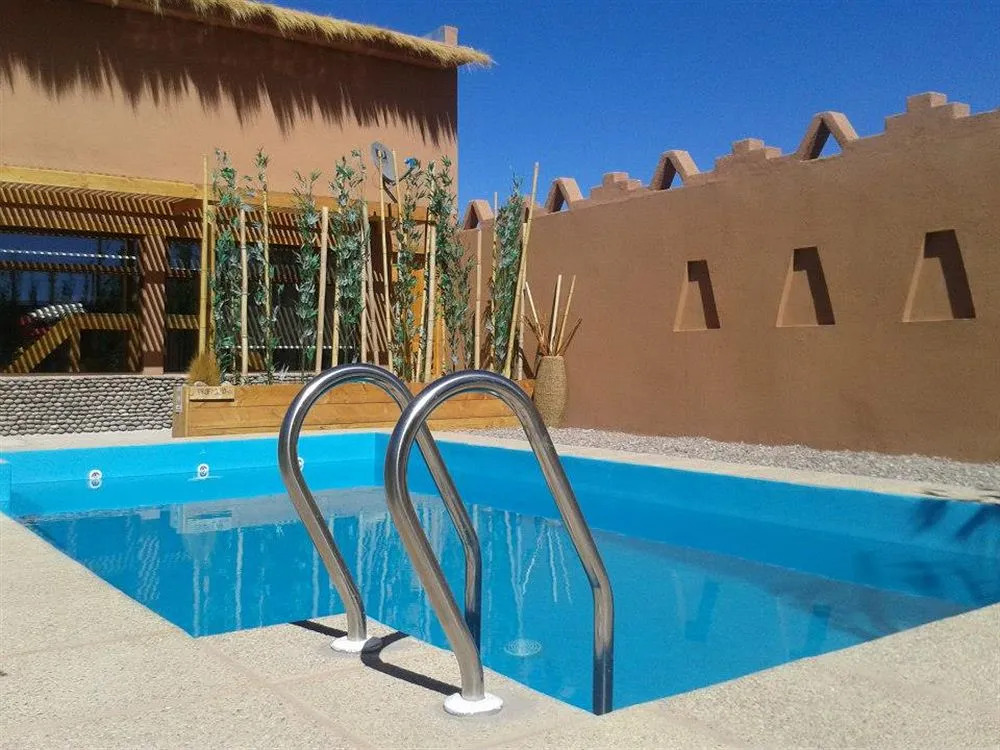 Hoteles Pueblo de Tierra