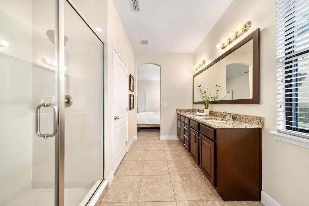 Amazing Home in Davenport 4br 3.5 Bath