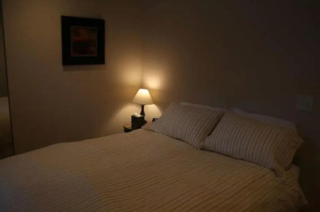 The Roscoe Village Guesthouse