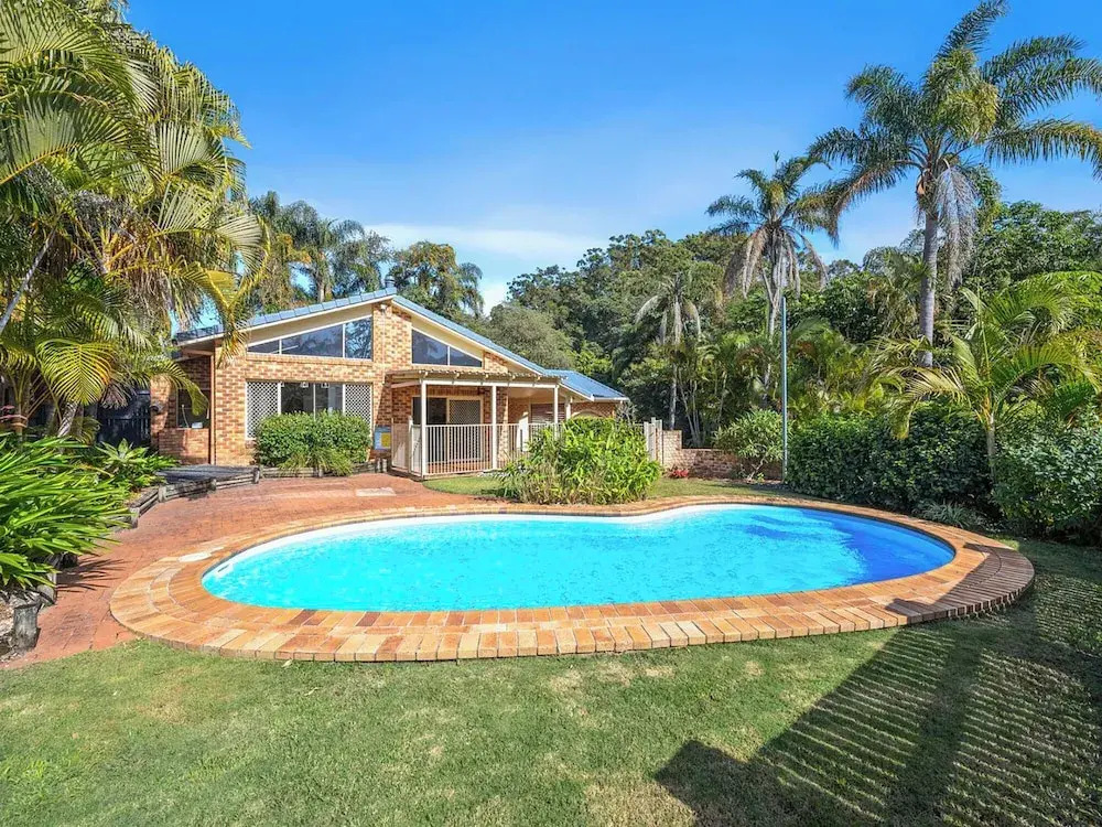 Tropic Lodge by Charlesworth