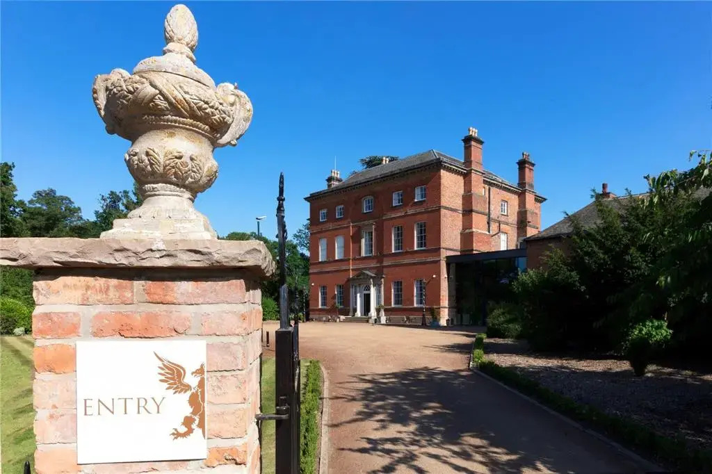 Winstanley House