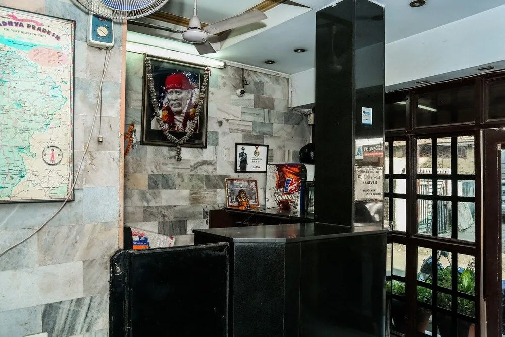 OYO 16947 Hotel Banjara