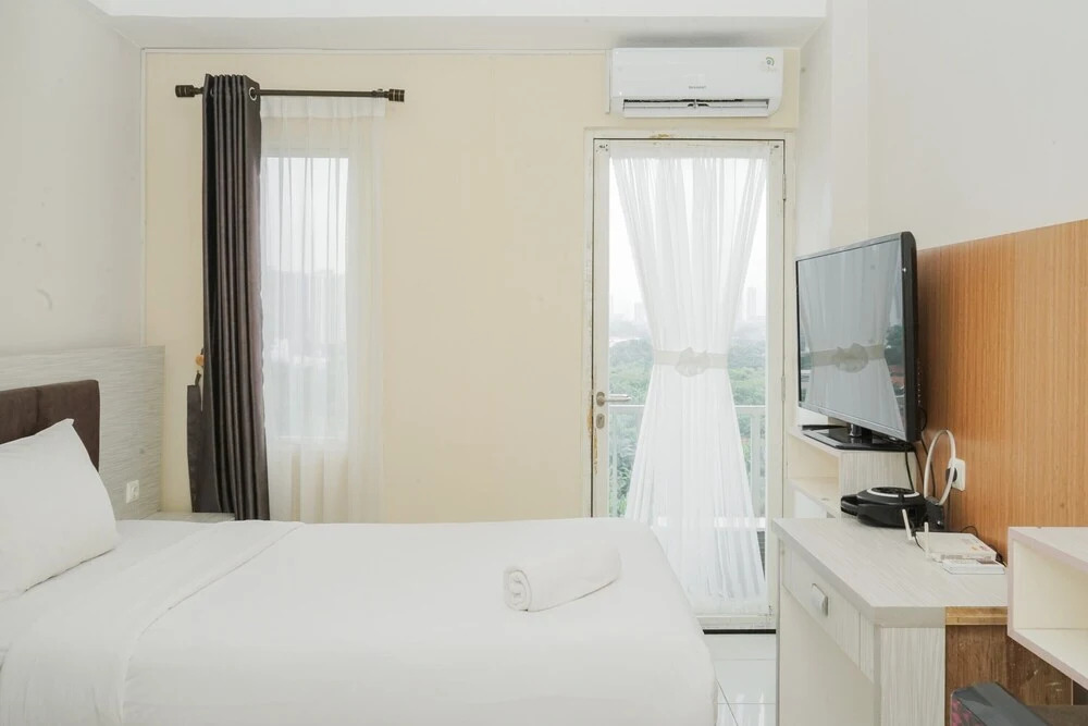 Fully Furnished Studio Easton Park Apartment