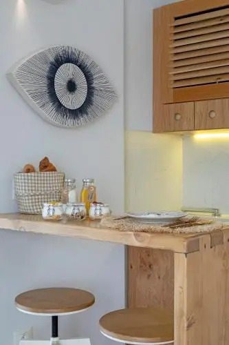 Evais Boutique Houses & Luxury Suites