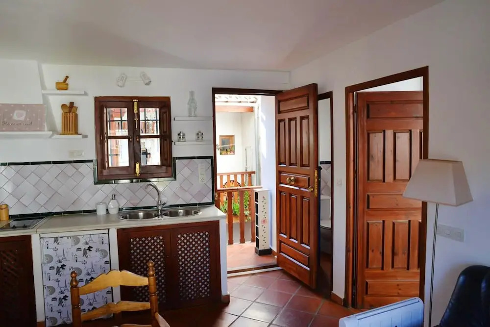 Apartment with One Bedroom in Granada, with Wonderful City View, Balcony And Wifi - 50 Km From the Slopes