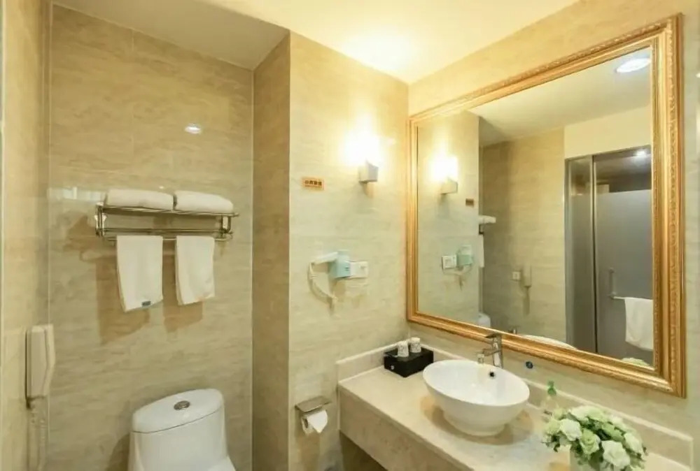Yeste Hotel