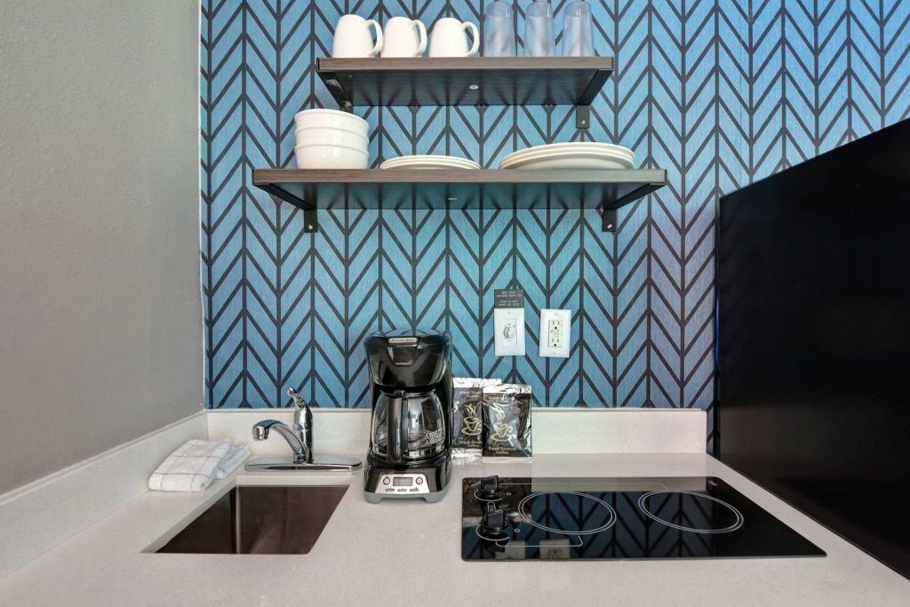Studio 6 Extended Stay - Jacksonville, FL - Baymeadows