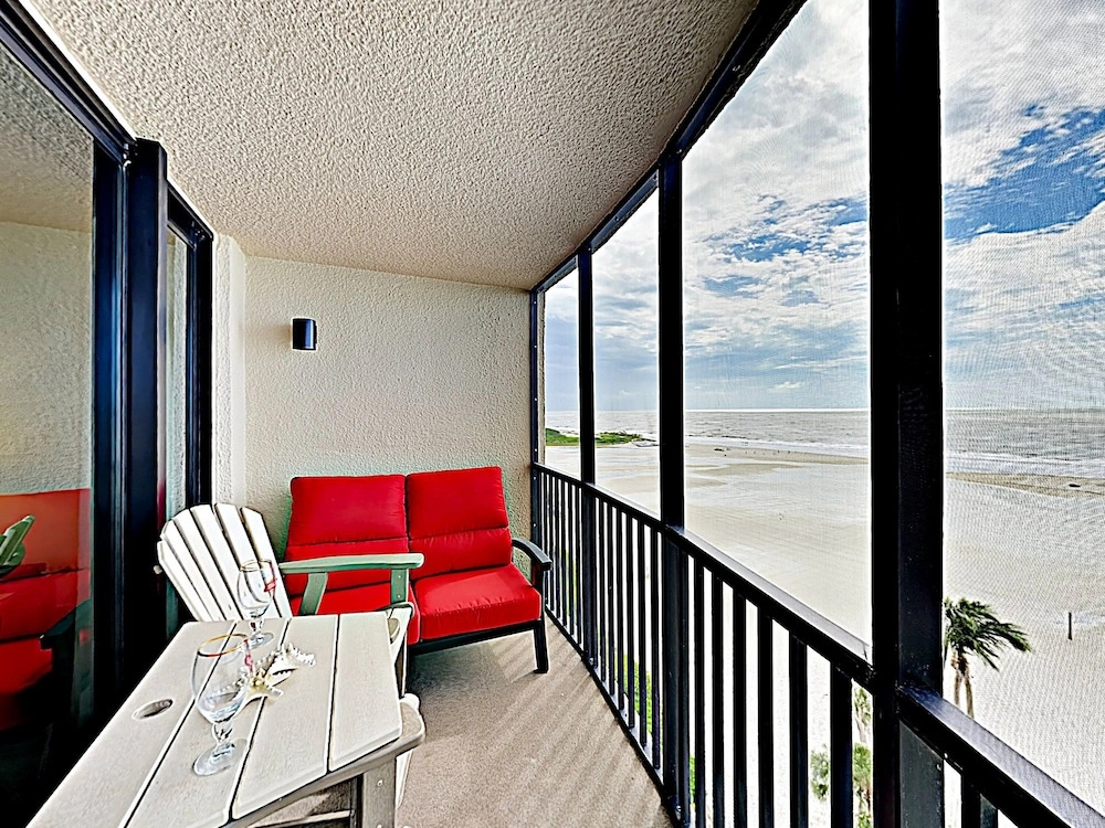 6640 Estero Blvd Condo Unit 804 2 Bedrooms 2 Bathrooms Condo