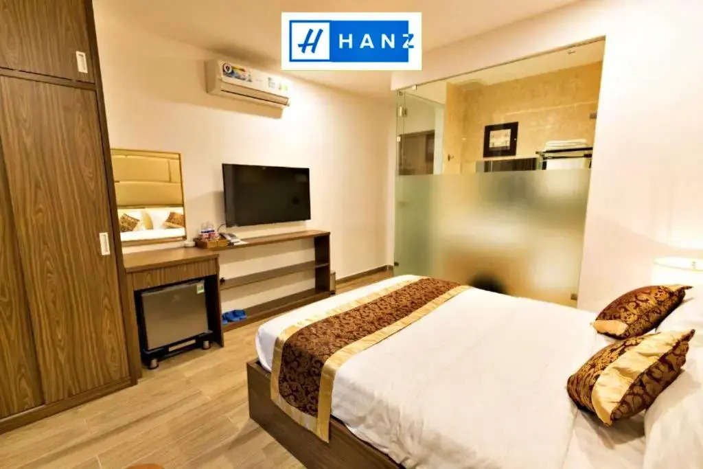 S79 My My Hotel