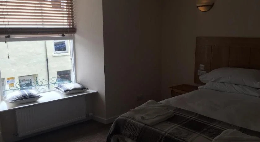 Urquhart Caledonian Hotel