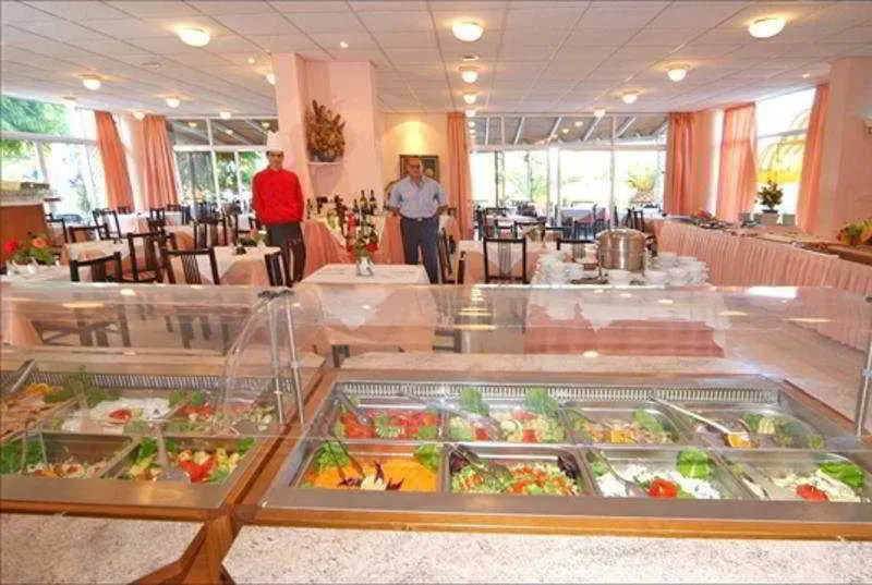 Palm Beach Hotel