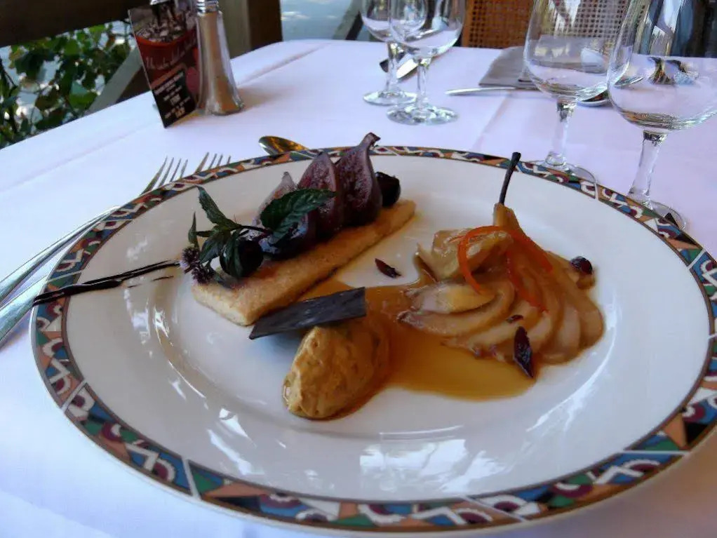 Logis Hôtel Restaurant Beau Rivage