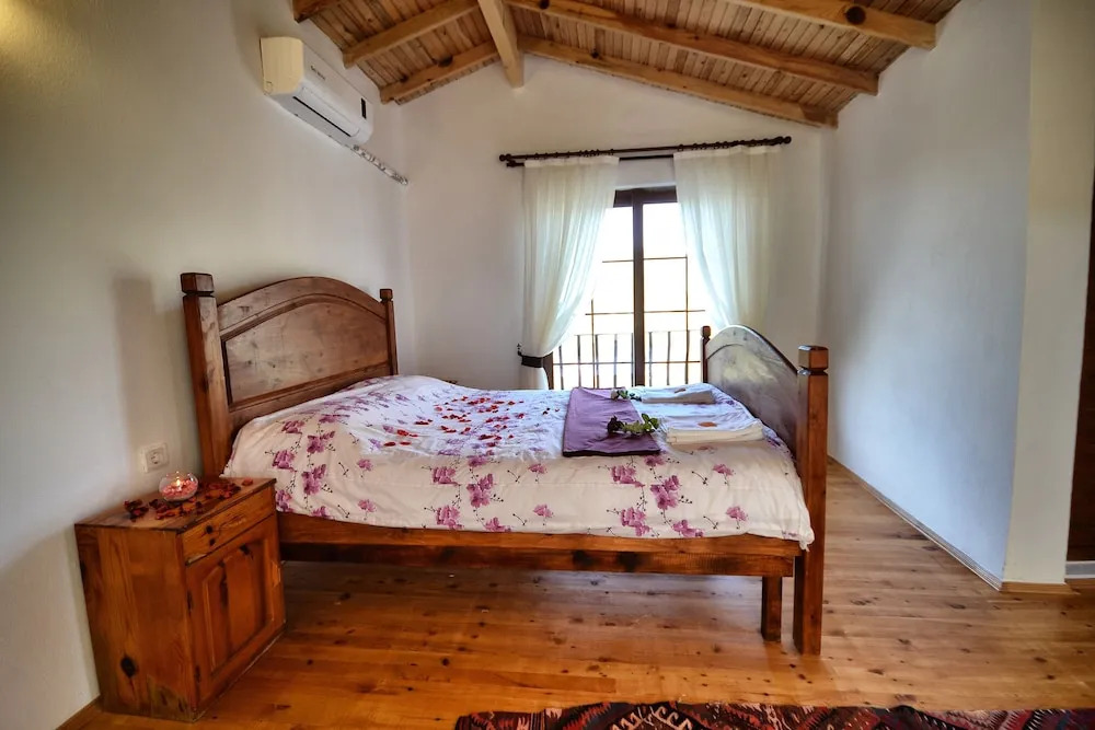 KAY4300 Villa Teo1 2 Bedrooms