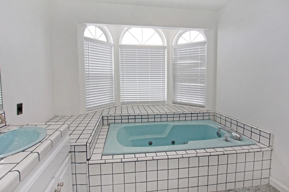 1404 W Ocean Front C 68167 by RedAwning