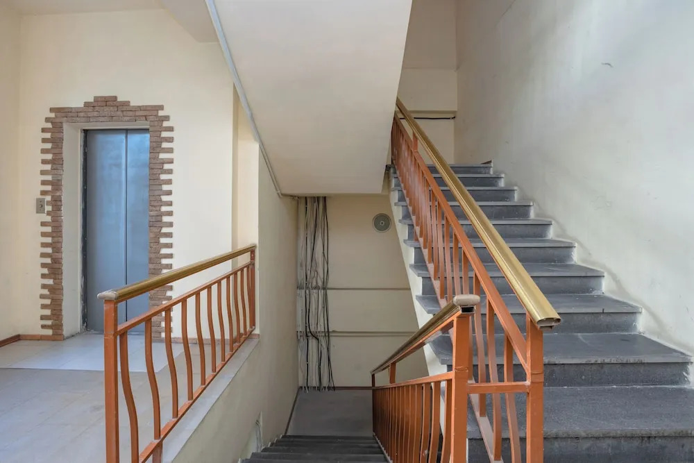 Stay Inn на ул. Екмалян