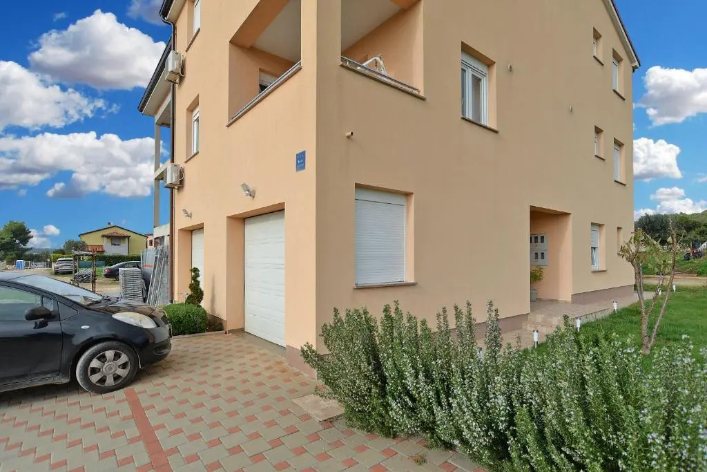 Apartment Anto 1772