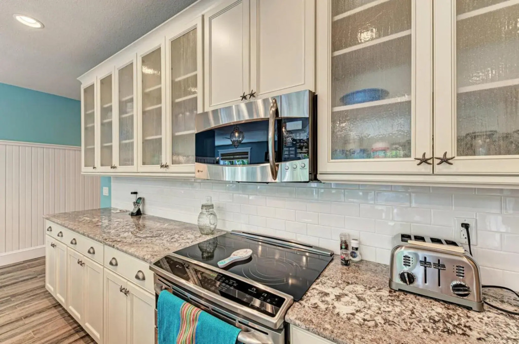Blue Palm Paradise - 205 - 65th