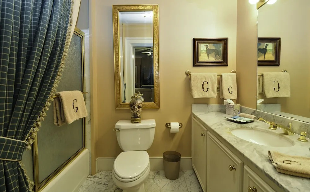 Choctaw Hall Bed & Breakfast