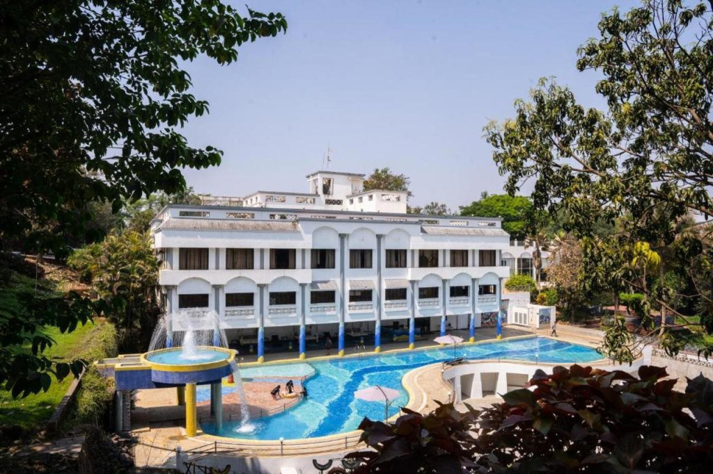 U Rivergate Resort & Spa, Karjat
