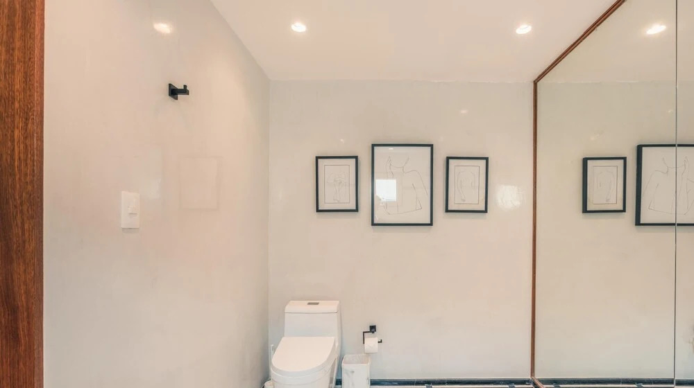 Once in a Lifetime Experience Enjoy This 4 BR Penthouse at Aquamarina